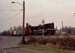 SOU 3948 leads a short train northbound